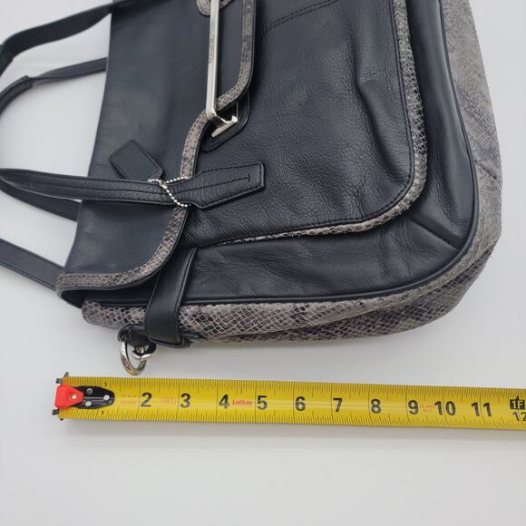 Coach Taylor Marin Handbag - Picture 15 of 16